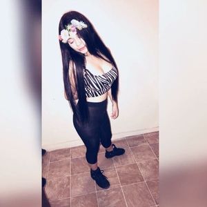 Meet your Posher, Dana